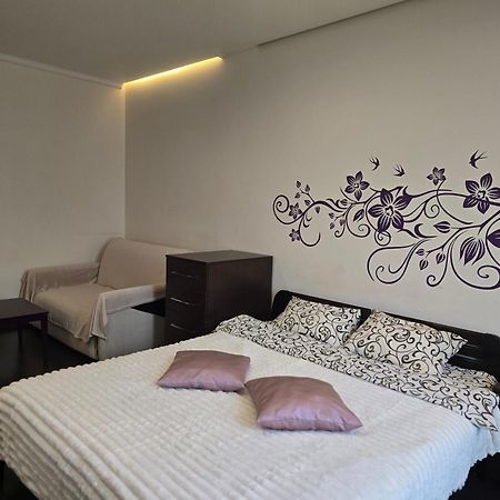 Видові 1К-2К Апартаменти 11,15, 23 Поверхи Kiev Exterior foto