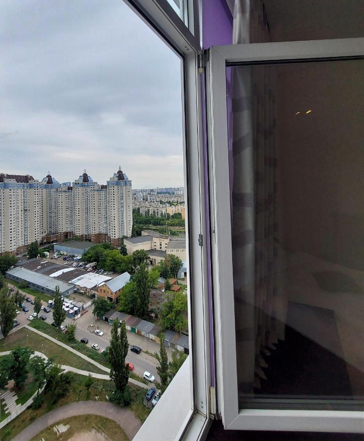 Видові 1К-2К Апартаменти 11,15, 23 Поверхи Kiev Exterior foto
