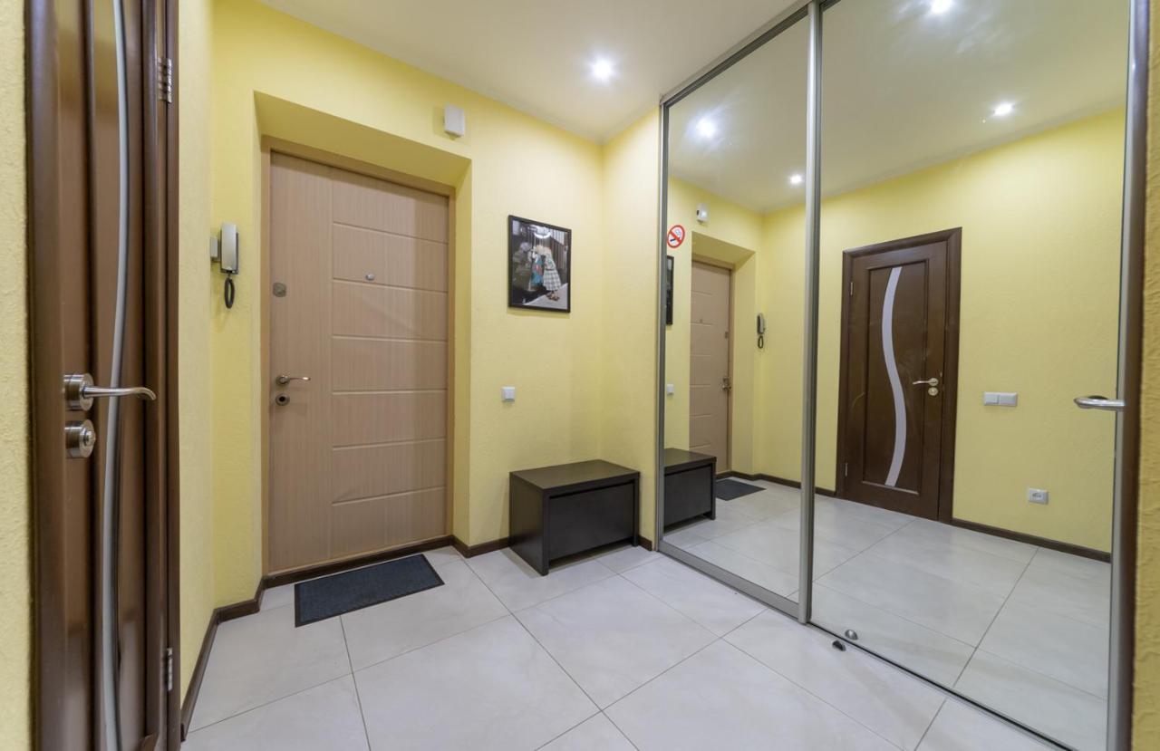Видові 1К-2К Апартаменти 11,15, 23 Поверхи Kiev Exterior foto