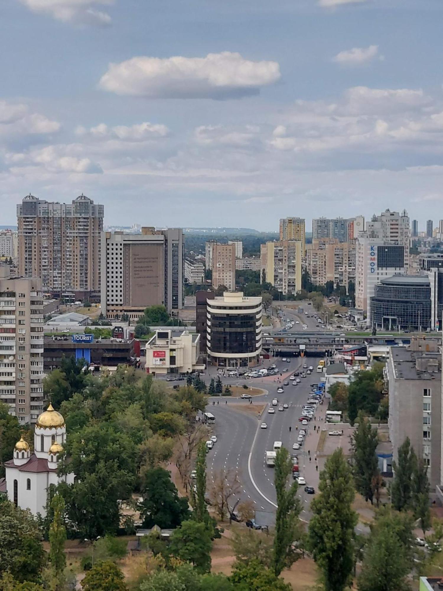 Видові 1К-2К Апартаменти 11,15, 23 Поверхи Kiev Exterior foto